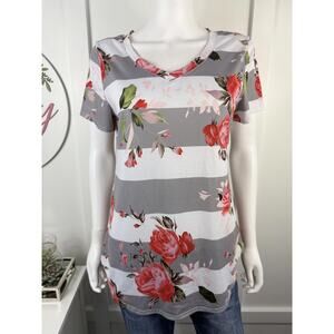 Cute Women’s Top Size M